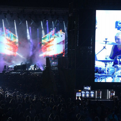 Ο «Ασύρματος Κόσμος» των Στέρεο Νόβα στην Πλατεία Νερού