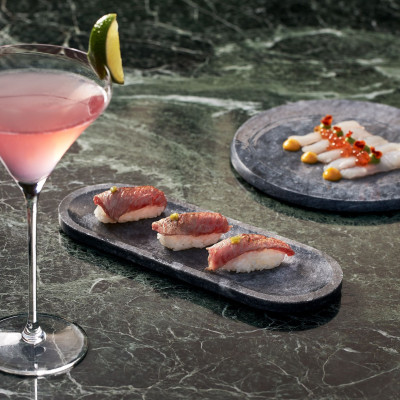 Καλοκαίρι σημαίνει εμπνευσμένα cocktails και συναρπαστικές γεύσεις κάτω από τα αστέρια