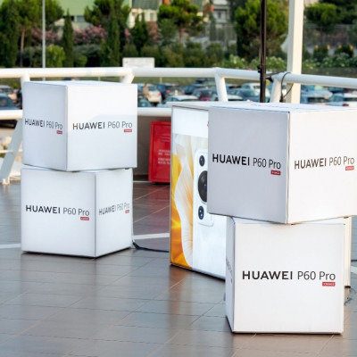 Στο #aNightToRemember ανακαλύψαμε το high-tech «κόσμημα» που αναδεικνύει κάθε instagrammable στιγμή 