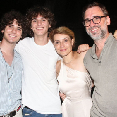 Ρουμελιώτη: Η σπάνια εμφάνιση με τον σύζυγό της και τους γιους του