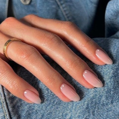 5 natural nails για να ταιριάξεις με όλα τα summer looks σου