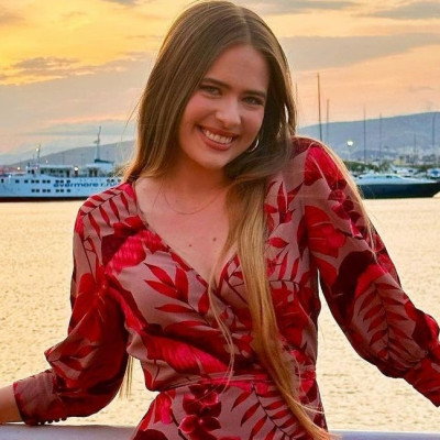 Η Αναστασία Τσιλιμπίου είναι το σημάδι που περίμενες για να αισθανθείς άνετα με το σώμα σου