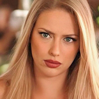 H Ντόρα Μακρυγιάννη δεν είναι πια ξανθιά! Η μεγάλη αλλαγή