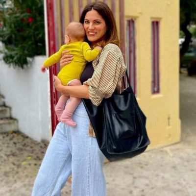 Συνατσάκη: Η φώτο από το δωμάτιο της κόρης της, Ολίβια