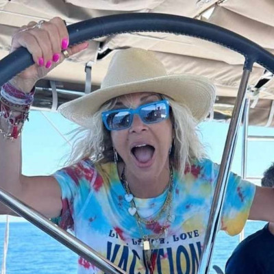 Η Άννα Βίσση αφιέρωσε το πιο ωραίο κλικ της από τους Παξούς στην κόρη της κι εκείνη απάντησε επικά