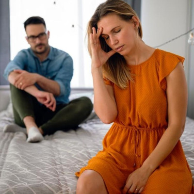 Τα ζώδια που αγνοούν επιδεικτικά τα «red flags» στη σχέση τους