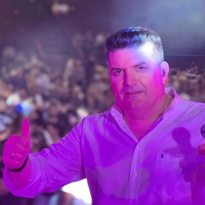 Αποκλειστικό: Ο Γιάννης Καψάλης παντρεύεται και βαφτίζει τον γιο του