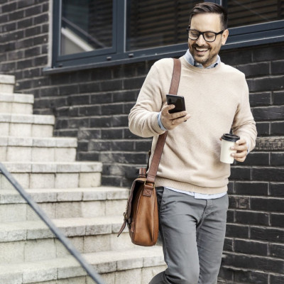Τα ζώδια που θα σε καψουρέψουν από τα μηνύματα και μόνο