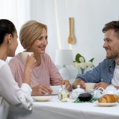 Τα ζώδια που συμμαχούν με την πεθερά για να καταφέρουν τον άντρα τους
