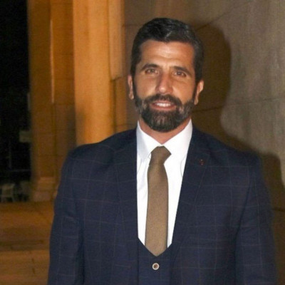 Βισκαδουράκης: «Γκρεμίστηκε το σπίτι της γιαγιάς μας»