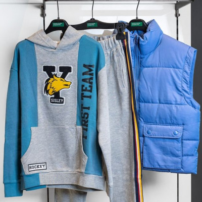 Back to school: Comfy εμφανίσεις για να ξεκινήσει με στιλ η νέα χρονιά