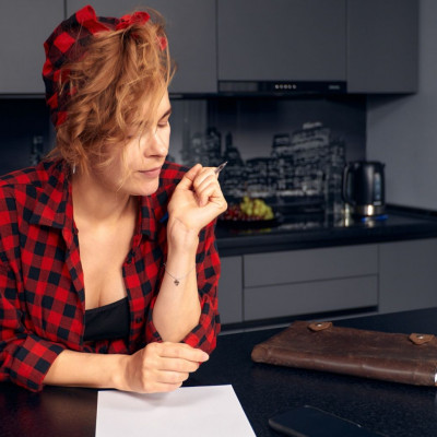 Σήμερα 18/09:  Συγκροτημένοι και συγκρατημένοι