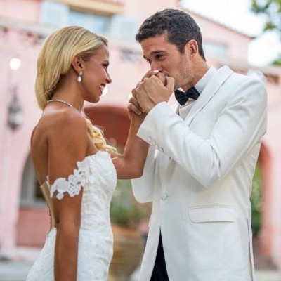 Μαργαρίτης-Μελιτά: Οι νέες φωτό μετά τον γάμο τους & τα τρυφερά λόγια