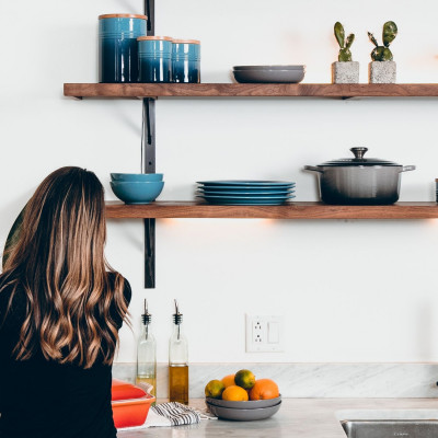 3 deco ειδικοί του Tik Tok αναλύουν τα trends που δεν πρέπει να βάλεις στο σπίτι σου