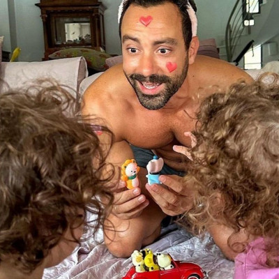 Σάκης Τανιμανίδης: Στην προπόνηση με την πιο trendy πετσέτα