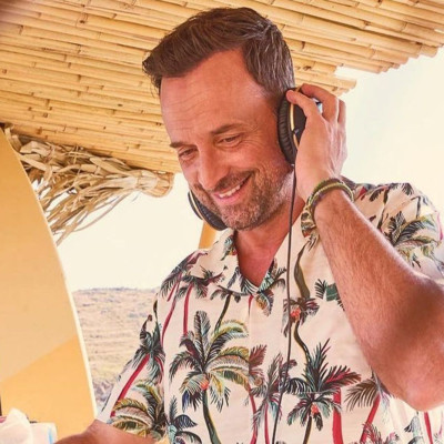 Γιώργος Λιανός: Με τα παιδιά του στο γήπεδο - Τι φόρεσε η κόρη του