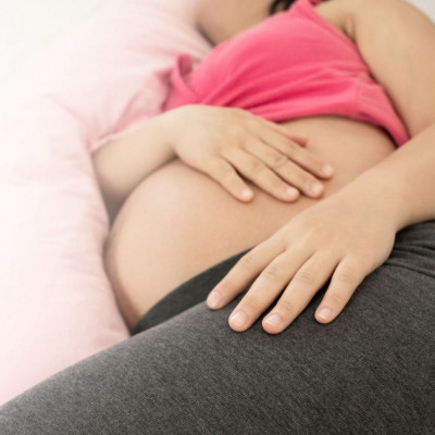 Στρες στην εγκυμοσύνη: Πώς επηρεάζει τον ύπνο των παιδιών
