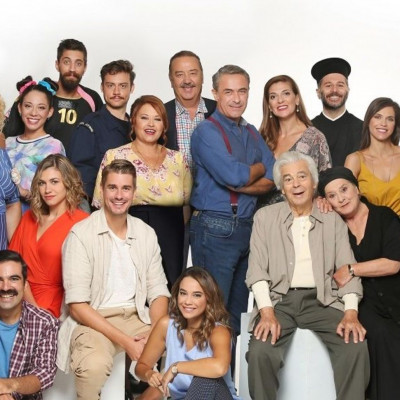 Χαιρέτα μου τον πλάτανο: Γνωρίστηκαν στο πλατό και ερωτεύτηκαν τρελά!