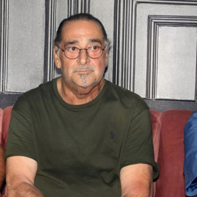 Βασίλης Καρράς: Ενοχλημένος με τις ψευδείς ειδήσεις