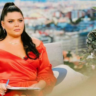 Δανάη Μπάρκα: «Bρήκα μήνυμα “μαύρος ψόφος”, τα υπόλοιπα είναι βαριά»