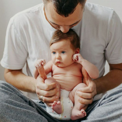 Ποια είναι τα συμπτώματα της επιλόχειας κατάθλιψης στους άνδρες;