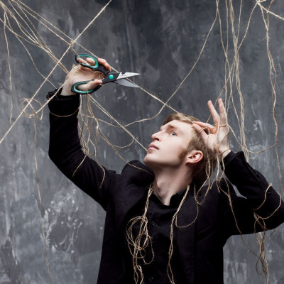 Νέα Σελήνη-έκλειψη στο Ζυγό: Αυτά τα ζώδια θα κόψουν τους συμβιβασμούς