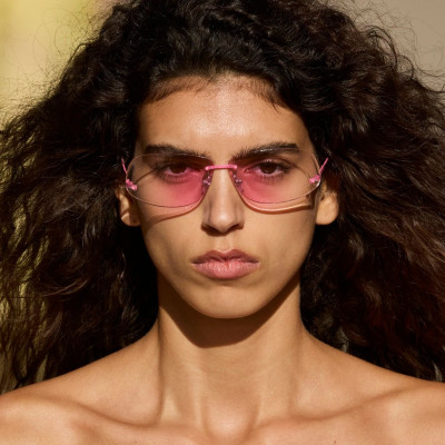 Πόσο συχνά πρέπει να λούζεις τα μαλλιά σου; Η απάντηση θα σε ξαφνιάσει