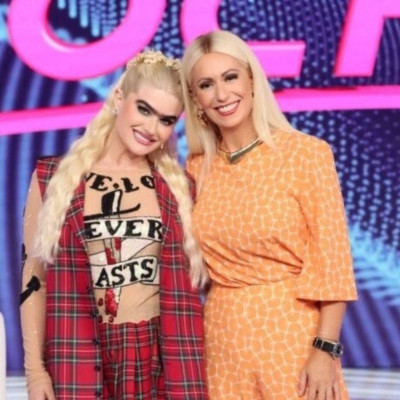 Μπακοδήμου: Όλη η αλήθεια για τα... μαδημένα φρύδια της Χατζηπαντελή