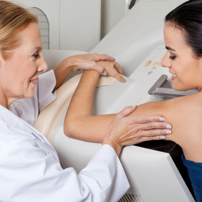 Μύθοι και αλήθειες για τη μαστογραφία