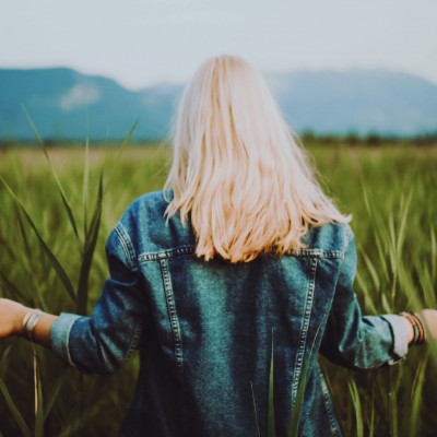 Δεν είναι το γυμναστήριο, ούτε η υπερβολή: Αυτά είναι τα tips μακροζωίας σύμφωνα με τους Blue Zoners