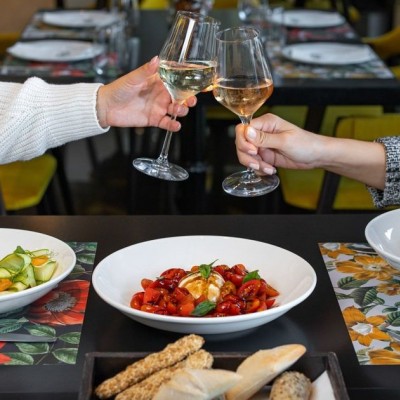 Στο Pastis Brasserie το lunch time θέτει στο επίκεντρο σαφείς γαλλικές επιρροές