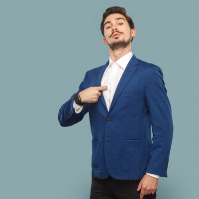 Αυτά τα ζώδια κοιτάζουν την πάρτη τους και μόνο