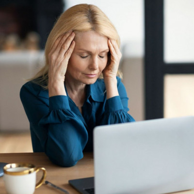 Κατάθλιψη εμμηνόπαυσης: Βοηθά η θεραπεία ορμονικής υποκατάστασης;