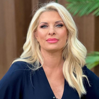 Ελένη Μενεγάκη: Σε πάρτι με την οκτάχρονη κόρη της, Μαρίνα