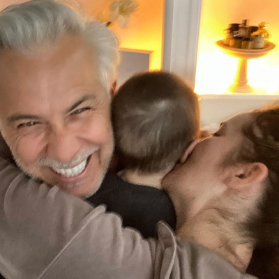 Χάρης Χριστόπουλος-Ανίτα Μπράντ: To αυτοκινούμενό τους δεν έχει να ζηλέψει τίποτα από το σπίτι τους