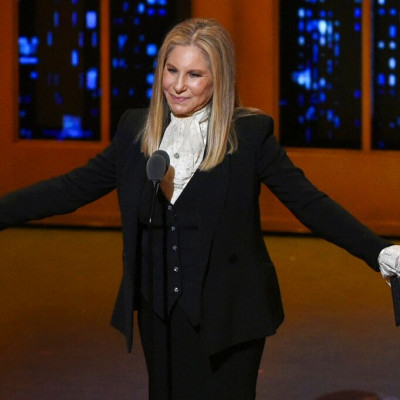 H Barbra Streisand αποχωρεί από τον χώρο του θεάματος για να διασκεδάσει και να ζήσει τη ζωή