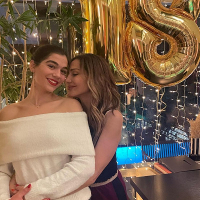 Μελίνα Νικολαΐδη: Δείχνει την κουζίνα και το σαλόνι από το φοιτητικό της σπίτι