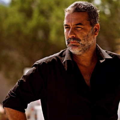 Αγνώριστος ο Βασίλης Μπισμπίκης πριν από 15 χρόνια