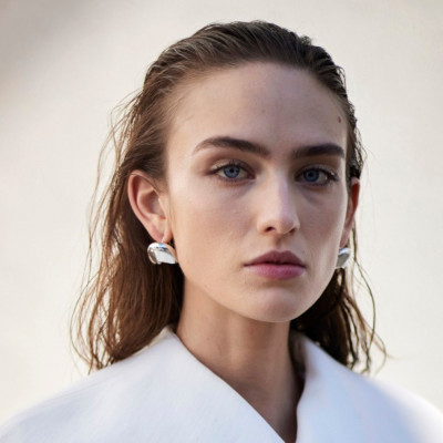 Bye bye bad hair days! 4 λόγοι που λαδώνουν γρήγορα τα μαλλιά σου