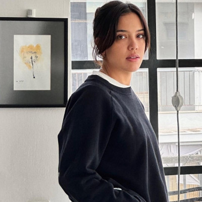 H Σάντυ Χατζηϊωάννου φόρεσε τα cozy slippers που βλέπεις τώρα παντού στο TikTok