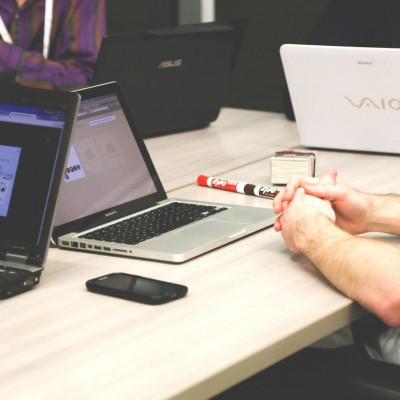 Ελεύθεροι επαγγελματίες: Οι τρεις αλλαγές στη φορολόγηση