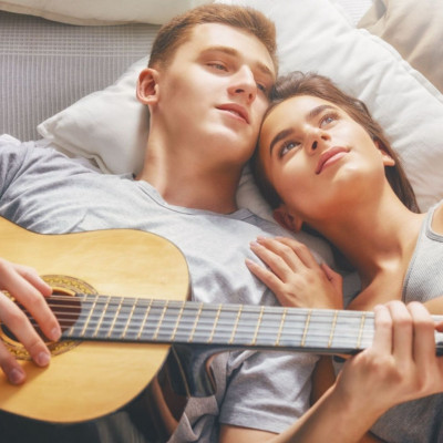 Αυτή την αλλαγή πρέπει να κάνεις το 2024 στην ερωτική σου ζωή