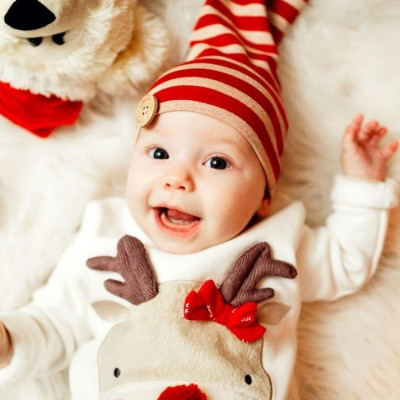 Τι πρέπει να προσέξετε για να περάσετε αξέχαστα τα πρώτα σας Χριστούγεννα με το μωρό