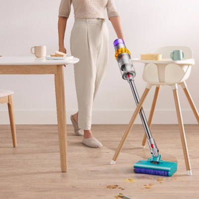 Dyson V15s Detect Submarine: Τα χαρακτηριστικά της νέας σκούπας που αλλάζει όσα γνώριζες ως τώρα