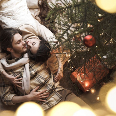 Σήμερα 25/12: Ρομαντικά και αγαπησιάρικα Χριστούγεννα