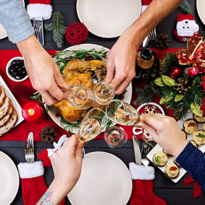 Πώς δεν θα έχετε καούρα μετά το χριστουγεννιάτικο γεύμα