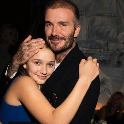 Harper Beckham: Είναι στην εφηβεία και δεν μοιάζει στη μητέρα της