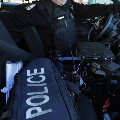 Αστυνομικός σκότωσε 27χρονη που κάλεσε το 100 για ενδοοικογενειακή βία