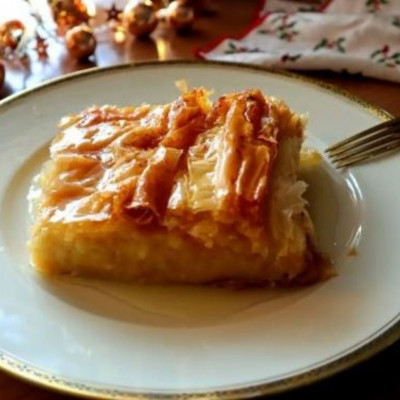 Γαλακτομπούρεκο με γλυκό τραχανά - Ξεχωριστή συνταγή