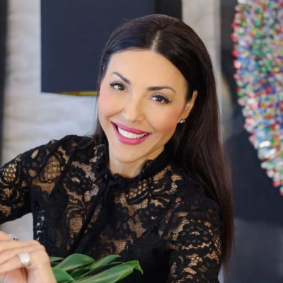 Σίσσυ Φειδά: Παίζει μπόουλινγκ με τη μητέρα της και τη Διώνη